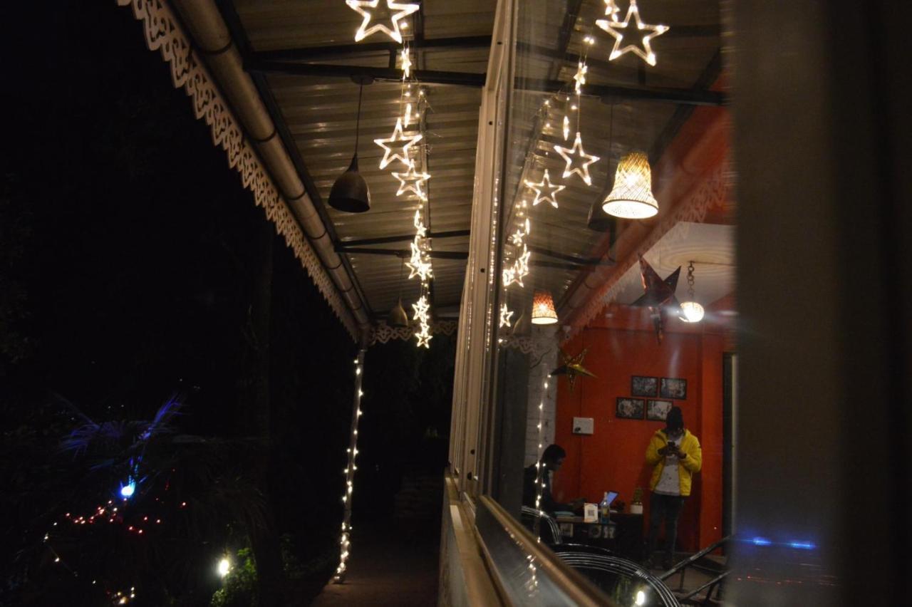 Zemu Gangtok Hostel Buitenkant foto