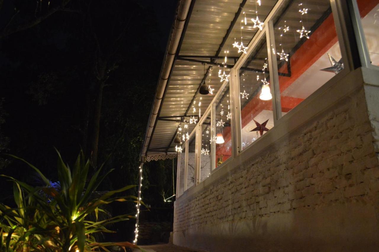 Zemu Gangtok Hostel Buitenkant foto